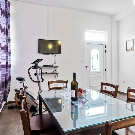 Ferienhaus Awesome In *