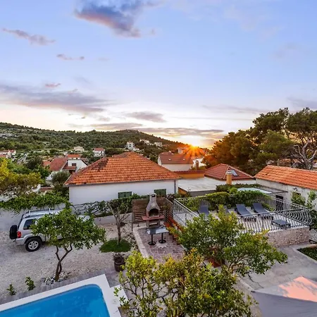 Beautiful In With Wifi Сasa de vacaciones Ražanj