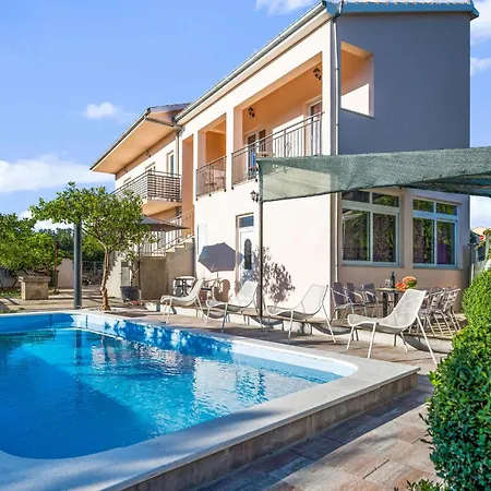 Holiday home Beautiful In With Wifi